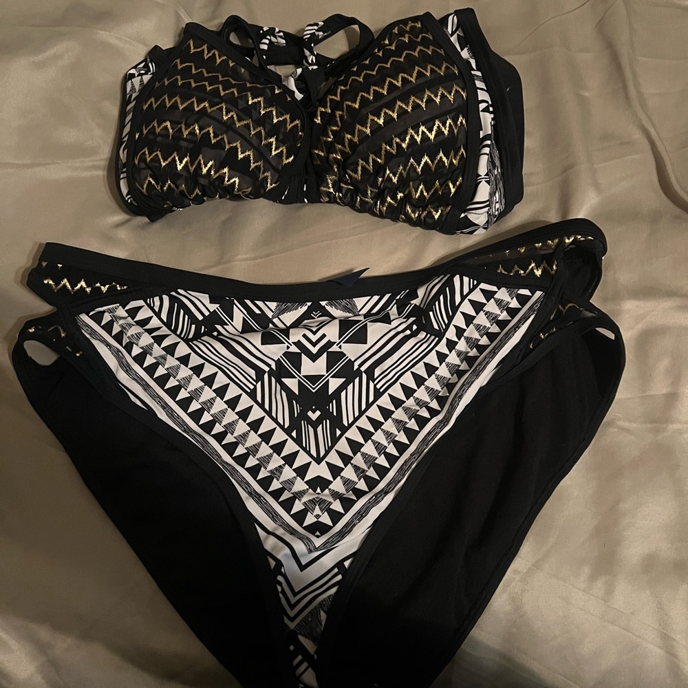 Bathing suit